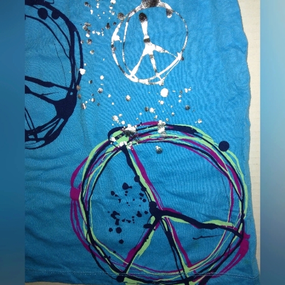 ☆NWT☆OLD NAVY☆Girls Beautiful Blue Peace Sign Print Short Sleeve T-shirt ~Med~ - Picture 6 of 11